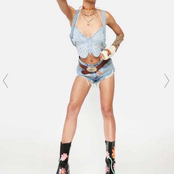 Insta Crowd Denim Crop Top - Picture 3 of 5